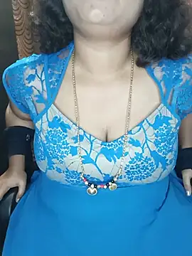 Anusha_Telugu_Ammai stripchat live cam model