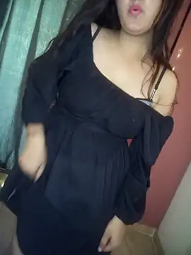 Cinderellathefirst stripchat live cam model
