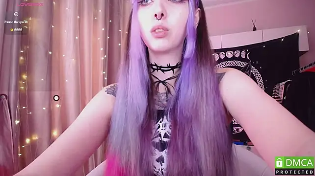JustMeowGirl stripchat live cam model