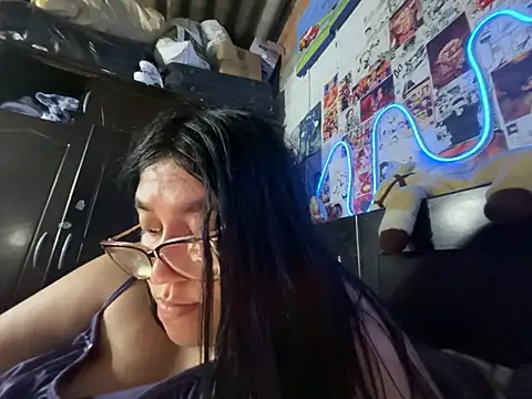 violeta_818 stripchat live cam model