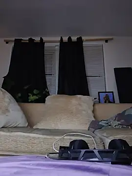 MrDaddyBbSnake stripchat live cam model