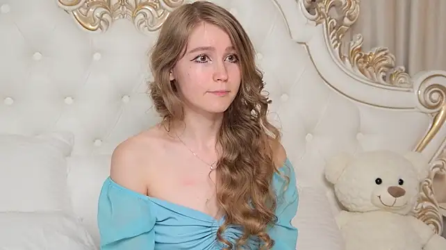 LisaStone stripchat live cam model