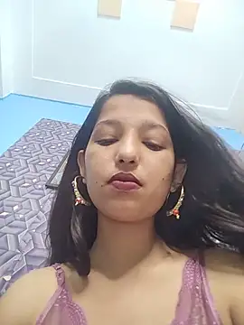 Queen_Rosyy stripchat live cam model