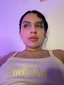 OhMySelenyx3 stripchat live cam model