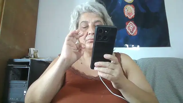 ExquisiteMature stripchat live cam model