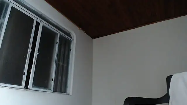 adrixxx38 stripchat live cam model