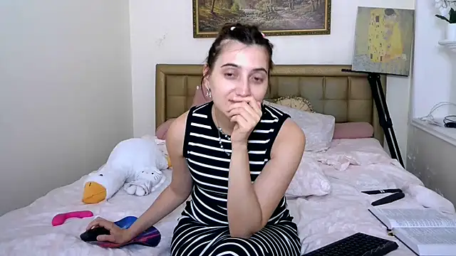 Iren stripchat live cam model