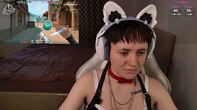 Luna_Loveee stripchat live cam model