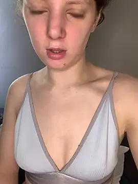 Tatum-Bear stripchat live cam model