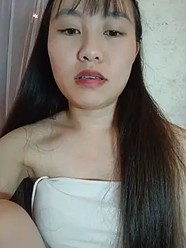 Cherry-squirtt stripchat live cam model