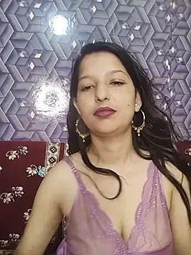 Queen_Rosyy stripchat live cam model