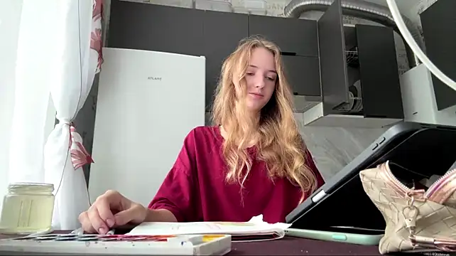 LuiseFurbeck stripchat live cam model