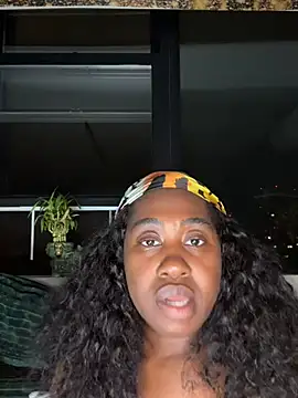 juicesowet stripchat live cam model