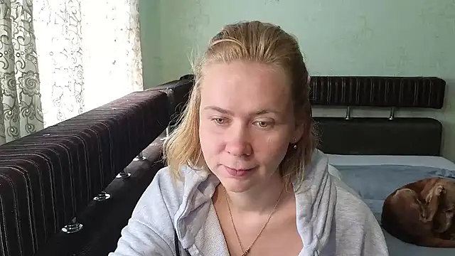 Riley_Roo stripchat live cam model