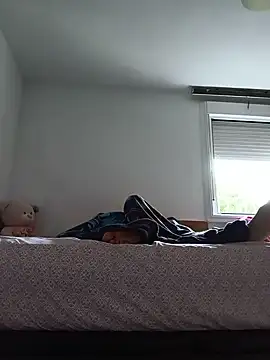 yoahotpetrafiery stripchat live cam model