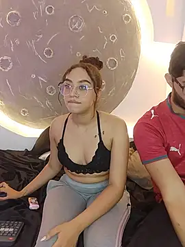 ritzabeth_daniel stripchat live cam model