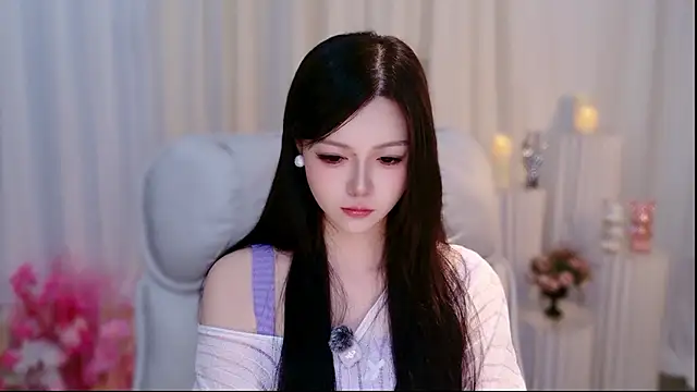 echo-ya stripchat live cam model
