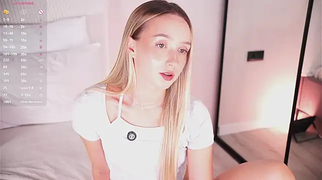 HollisBeckett stripchat live cam model