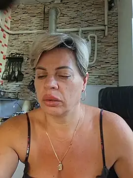murrr-kitty stripchat live cam model