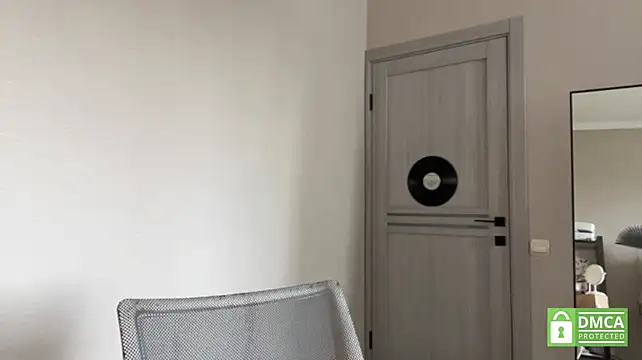 ReikoBartone stripchat live cam model