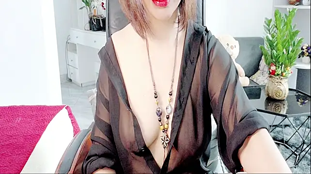 Miu-Le stripchat live cam model