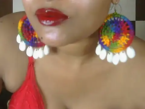 hotee_bhabi stripchat live cam model