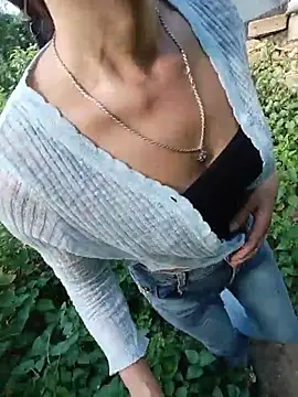Sky-beo stripchat live cam model