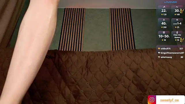 bigpussylipss stripchat live cam model