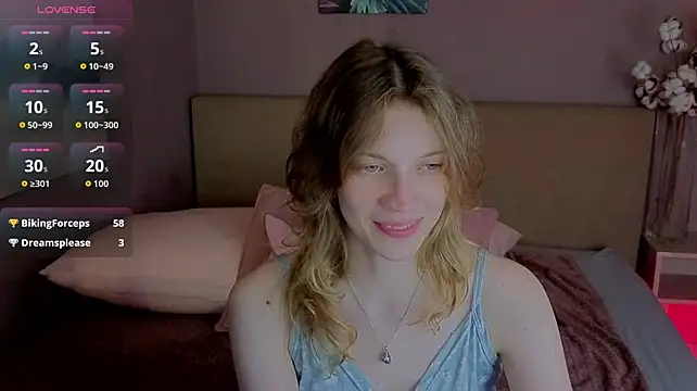 Emily_Cartex stripchat live cam model