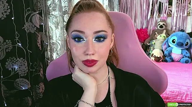 TinaBrook stripchat live cam model
