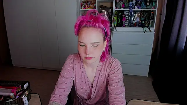 School_Love stripchat live cam model