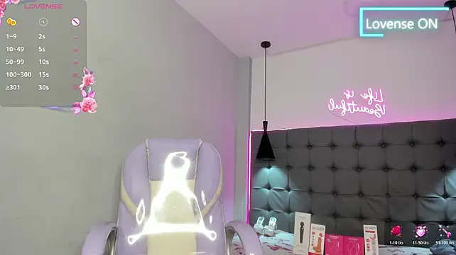 scarletcherry18 stripchat live cam model