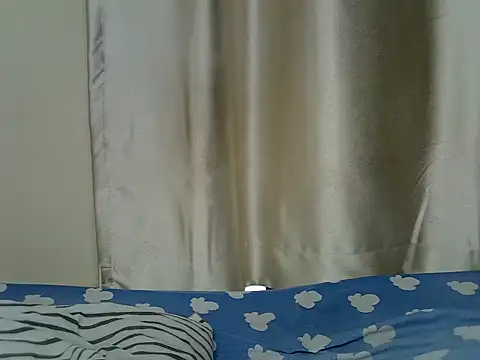 fine_me1 stripchat live cam model