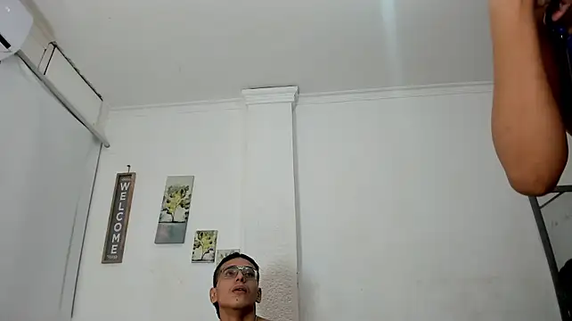 ashley_girl_queen stripchat live cam model