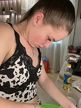 PeachCheeks_ stripchat live cam model