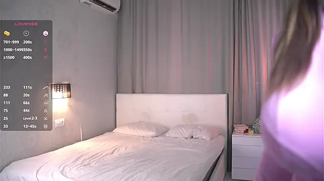 CarleySchuster stripchat live cam model
