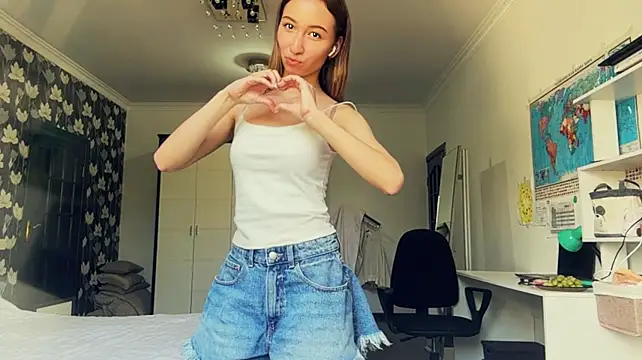 MolarEmbassy stripchat live cam model