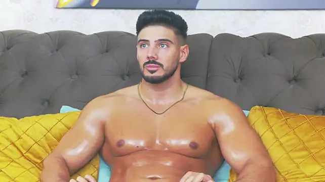 DustinKeent stripchat live cam model