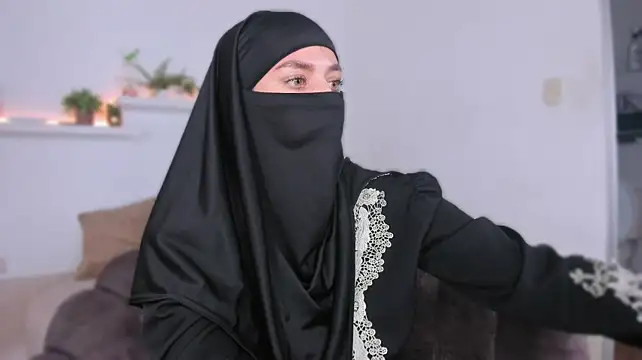 salma_arabicc stripchat live cam model