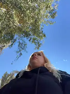 LikaCat stripchat live cam model