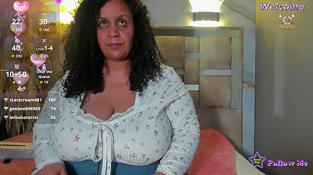 Danielaa_a stripchat live cam model