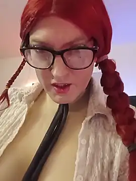 sissytrapdolly24 stripchat live cam model