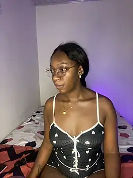GaiaFiore stripchat live cam model
