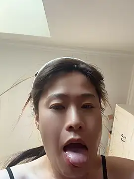 saozi666 stripchat live cam model