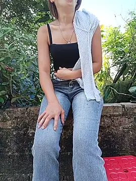 Sky-beo stripchat live cam model