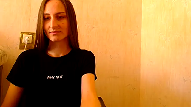 Just_Julie_ stripchat live cam model
