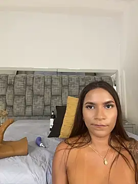 amara_wet04 stripchat live cam model