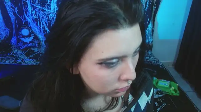 mikaskullcs stripchat live cam model