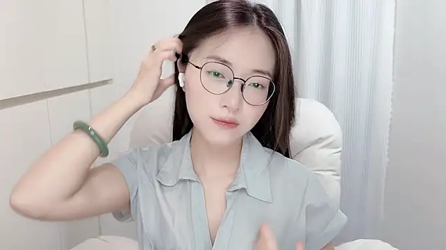 xixi-baobao stripchat live cam model