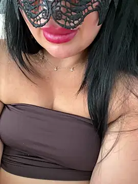 Melissiaayzemm stripchat live cam model